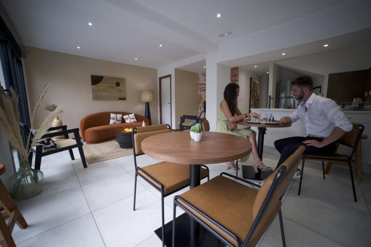 Maison Le Patio Jacuzzi Saint-Denis Extérieur photo